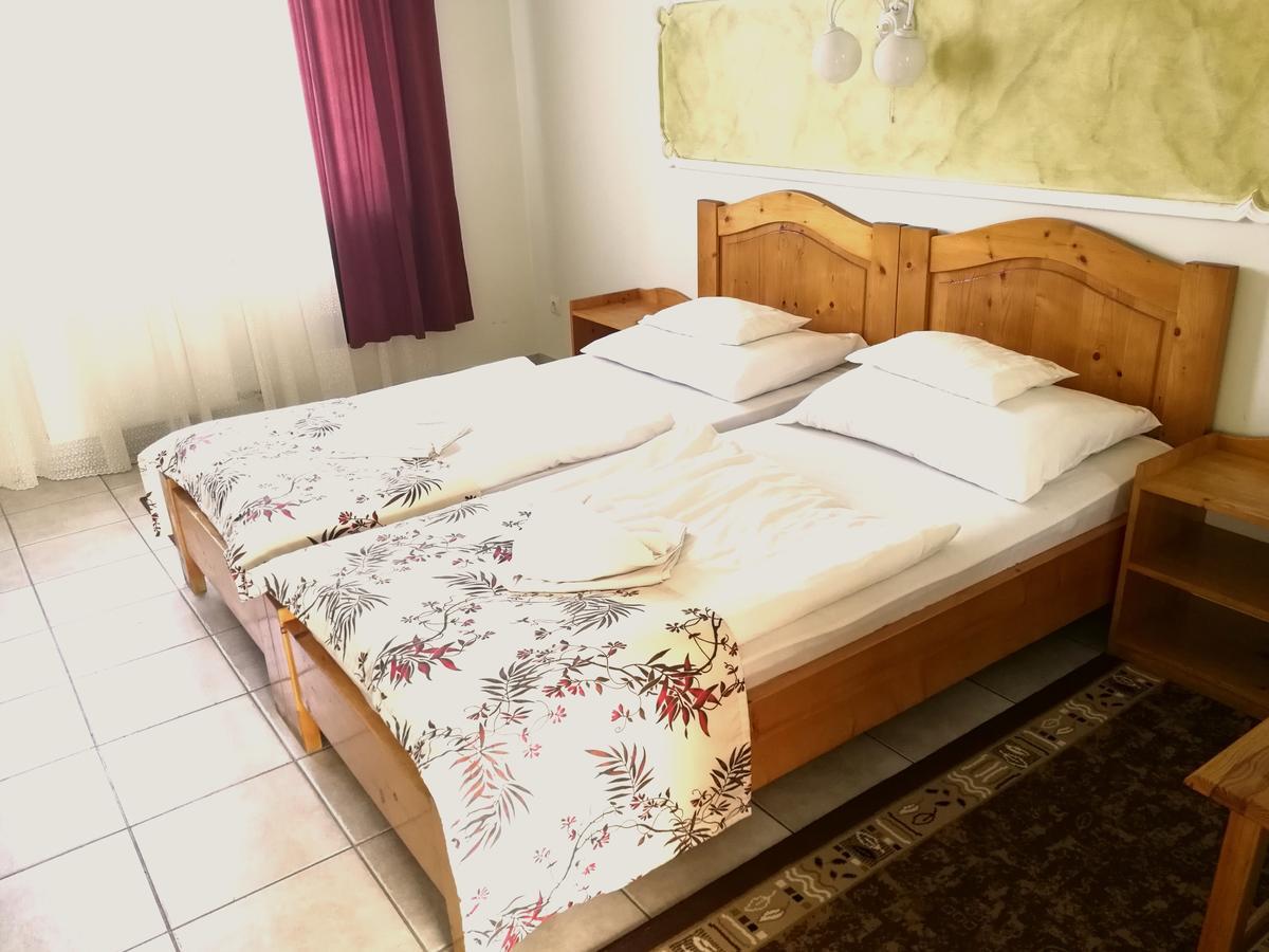 Hotel Korona Hajdúszoboszló 외부 사진